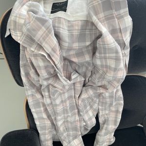 Men’s Rag n Bone button down shirt